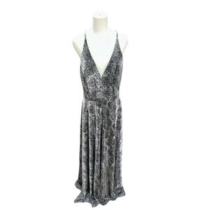 Betsy Adams Women's Sleeveless Dress 12 Silver Black Sparkle Long A23021
